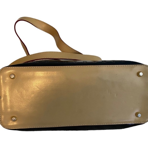 Arcadia Black Leather Zipper Double Handle Inner Pockets Shoulder Bag - Picture 7 of 8